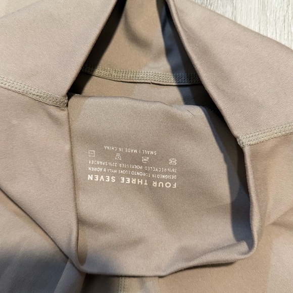 437 Set - Picture 4 of 4